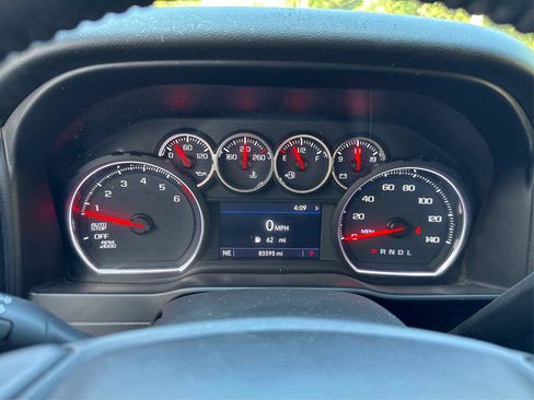 Used 2019 Chevrolet Silverado 1500 LT w/ All-Star Edition image 18