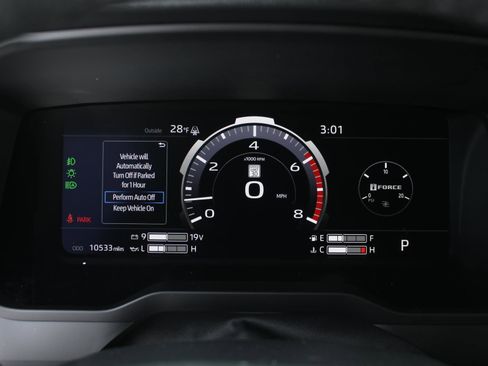 Used 2024 Toyota Tundra Limited image 8