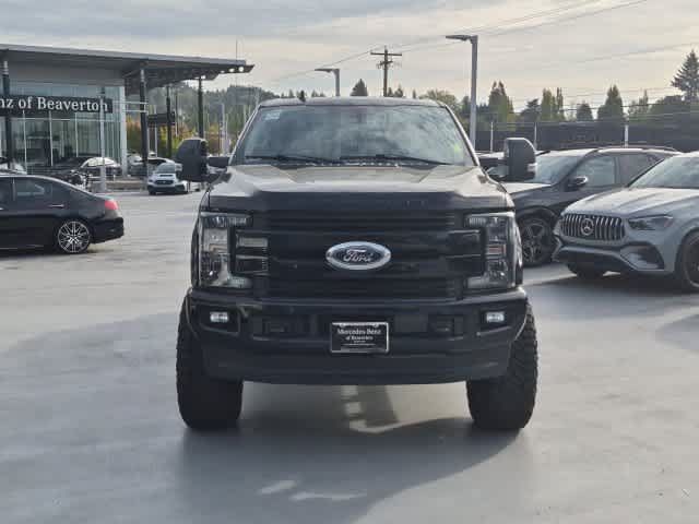 Used 2019 Ford F350 Lariat w/ Lariat Ultimate Package AWD/4WD image 3