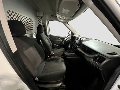 Used 2022 RAM ProMaster City Tradesman FWD image 18