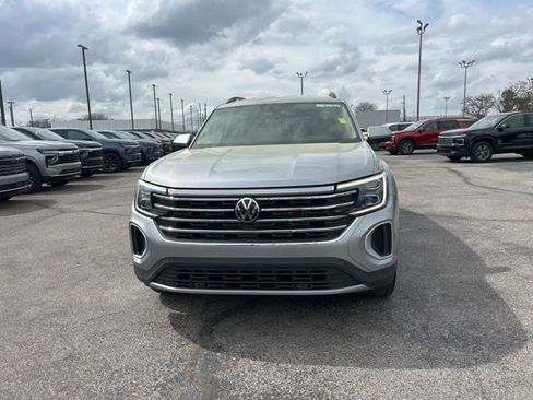 Used 2024 Volkswagen Atlas SE image 8