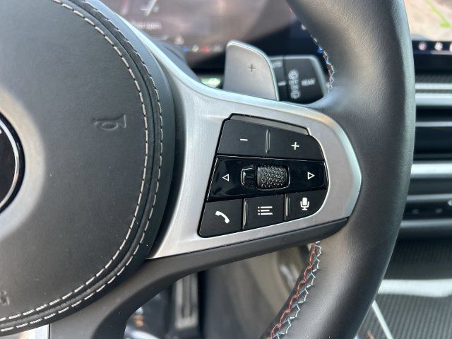 Used 2026 BMW X7 M60i AWD/4WD image 25