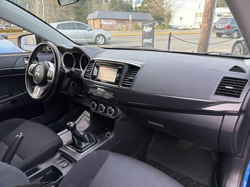Used 2015 Mitsubishi Lancer Evolution GSR image 31