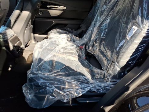 New 2026 Lincoln Nautilus Premier w/ Equipment Group 102A image 7