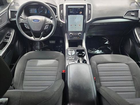 Used 2023 Ford Edge SE w/ Black Appearance Package AWD/4WD image 14