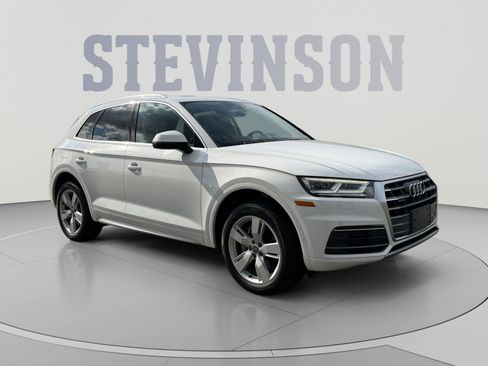 Used 2018 Audi Q5 2.0T Premium Plus w/ Premium Plus Package AWD/4WD image 7