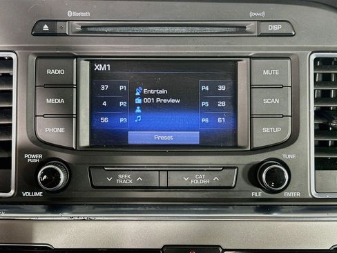Used 2016 Hyundai Sonata SE FWD image 19