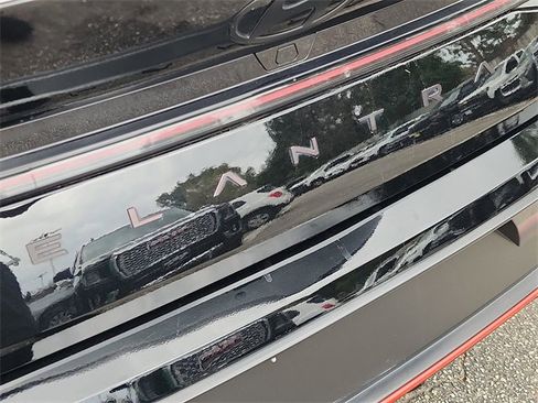 Used 2024 Hyundai Elantra N Base image 32