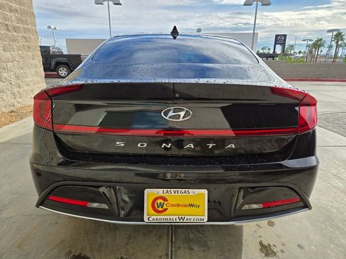 Used 2022 Hyundai Sonata SE image 4