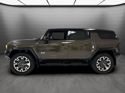 New 2025 GMC Hummer EV 3X w/ LPO, Cargo Utility Package image 2