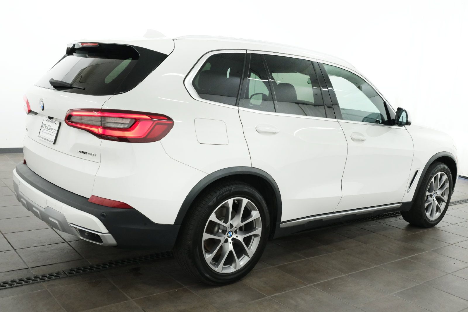 Used 2019 BMW X5 xDrive40i w/ Premium Package 2 AWD/4WD image 6