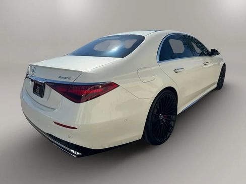 Used 2021 Mercedes-Benz S 580 4MATIC Sedan w/ AMG Line image 9