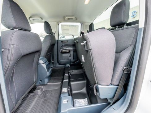 New 2025 Ford Maverick XL w/ Equipment Group 101A image 16