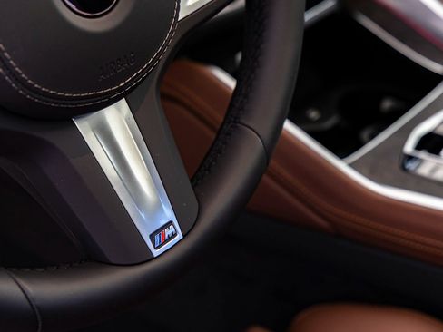 Certified 2026 BMW X6 xDrive40i w/ Premium Package image 19