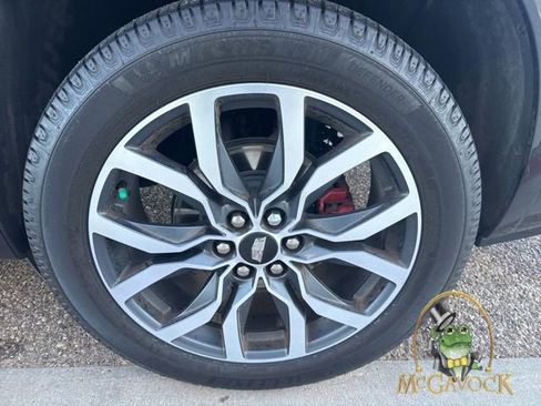 Used 2022 Cadillac XT6 Sport image 7