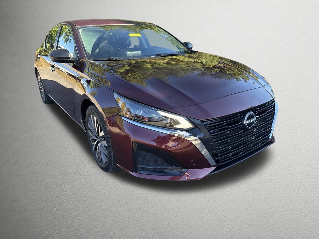 Used 2025 Nissan Altima 2.5 SV FWD 360° Tour
