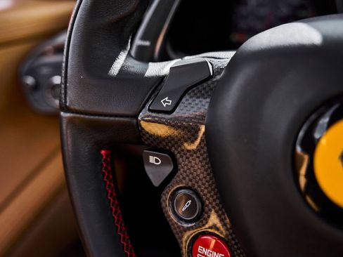 Used 2012 Ferrari 458 Spider RWD image 51