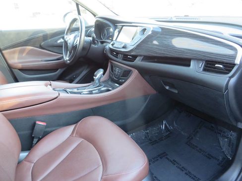 Used 2017 Buick Envision Premium w/ LPO, Hit The Road Package image 16