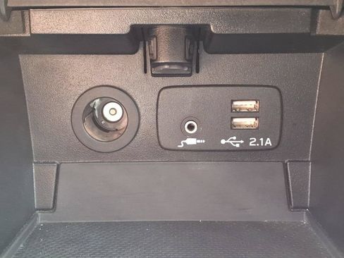 Used 2019 Subaru Outback 2.5i Premium AWD/4WD image 23