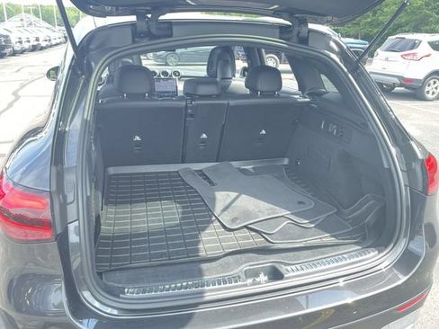 Used 2024 Mercedes-Benz GLC 300 4MATIC image 27