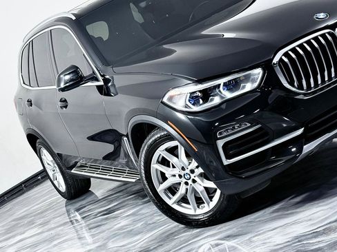 Used 2020 BMW X5 xDrive50i image 4