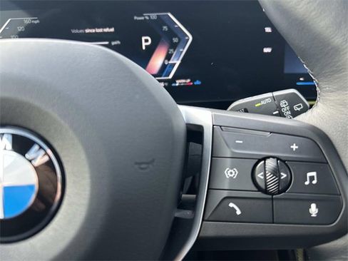 Used 2025 BMW X1 xDrive28i w/ Convenience Package image 23