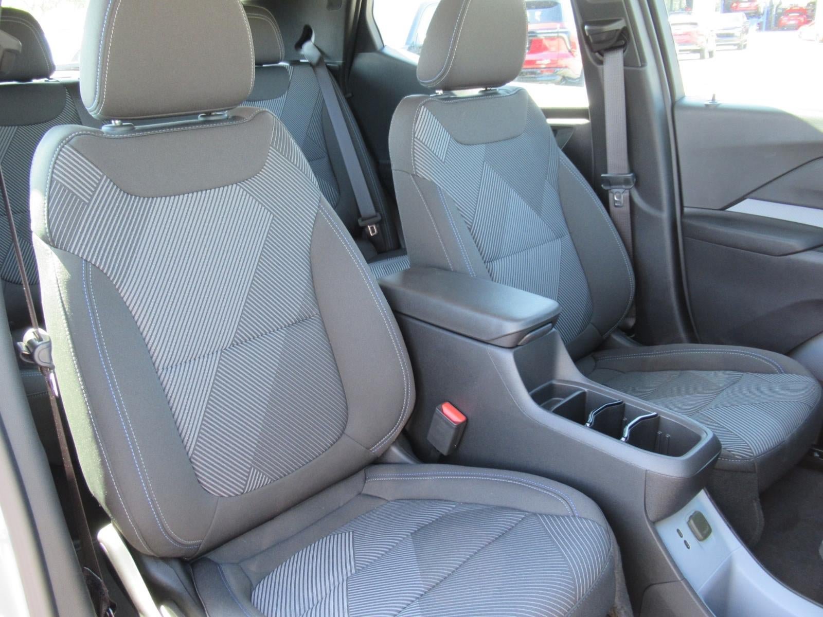 New 2027 Chevrolet Bolt LT w/ Comfort Package FWD image 9
