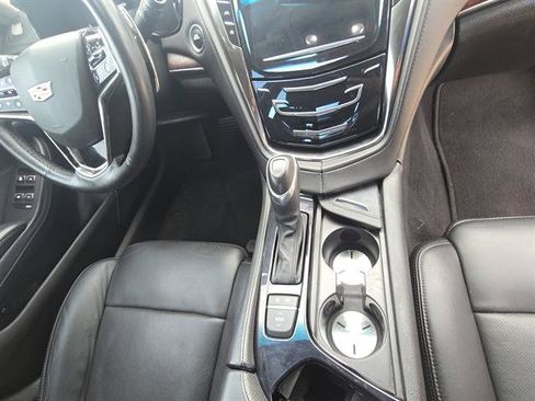 Used 2018 Cadillac CTS Luxury RWD image 17