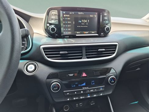 Used 2020 Hyundai Tucson SEL FWD image 12