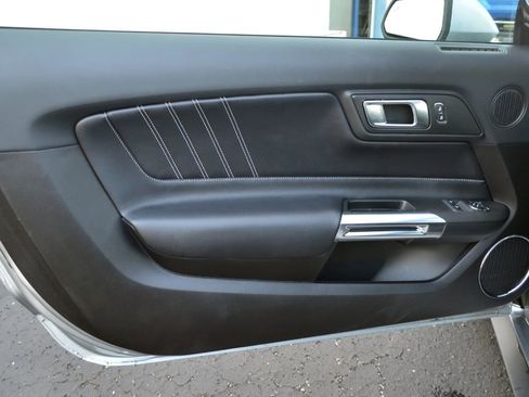 Used 2021 Ford Mustang GT RWD image 24