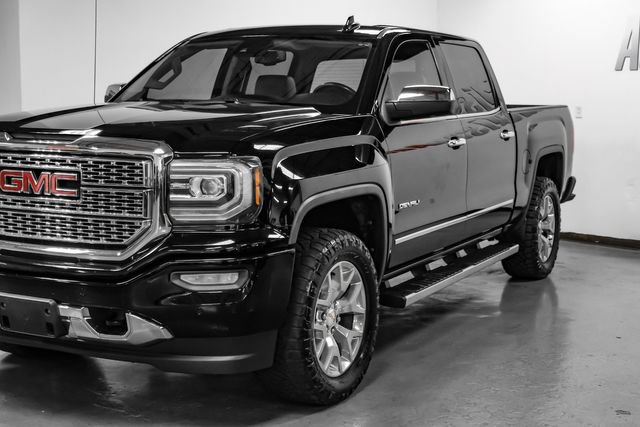 Used 2017 GMC Sierra 1500 Denali AWD/4WD image 8
