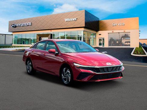 New 2025 Hyundai Elantra Limited image 11