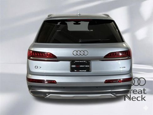 Used 2023 Audi Q7 2.0T Premium w/ Convenience Package AWD/4WD image 22