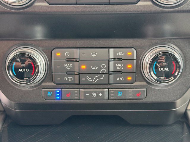 Used 2021 Ford F450 Platinum w/ FX4 Off-Road Package AWD/4WD image 36