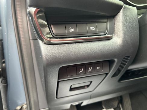 Used 2025 MAZDA CX-30 AWD 2.5 S w/ Preferred Package image 7