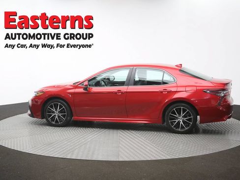 Used 2023 Toyota Camry SE FWD image 60