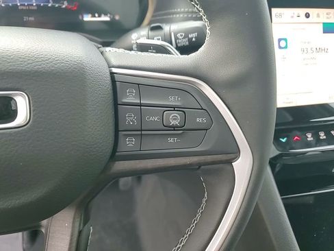 New 2026 Jeep Grand Cherokee Limited image 27