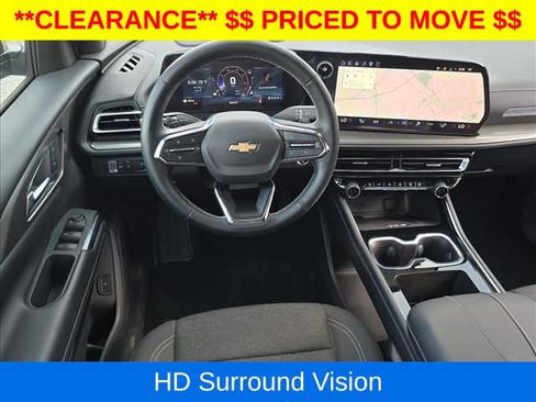 New 2026 Chevrolet Traverse LT w/ Driver Confidence Package FWD image 19