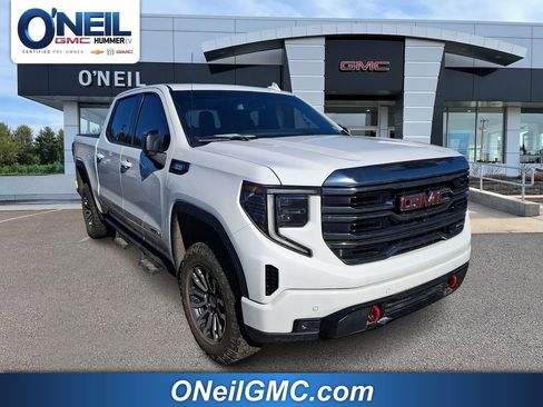 Certified 2022 GMC Sierra 1500 AT4 w/ AT4 Premium Package image 1