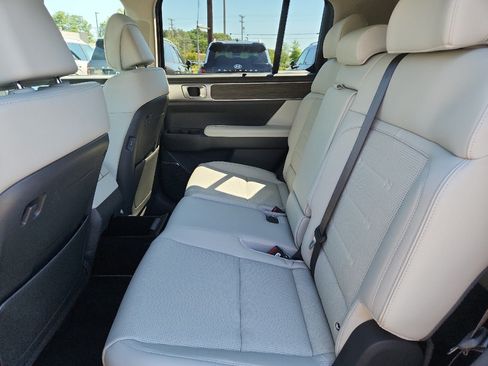 New 2026 Hyundai Santa Fe Limited FWD image 28