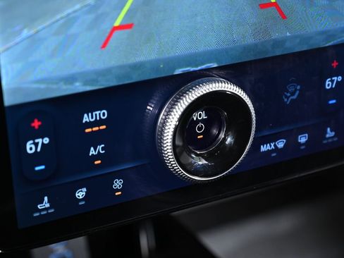 Used 2024 Ford Mustang Mach-E Premium image 19