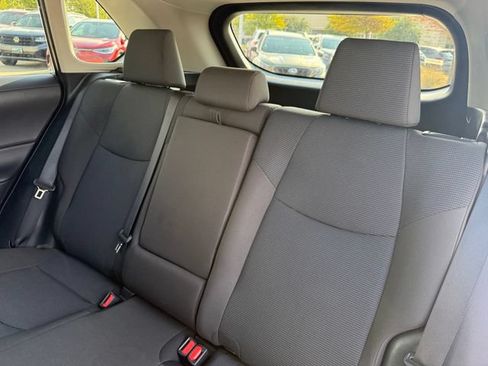 Used 2025 Toyota RAV4 LE AWD/4WD image 28