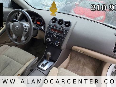 Used 2013 Nissan Altima 2.5 S FWD image 13