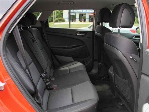 Used 2017 Hyundai Tucson SE FWD image 25