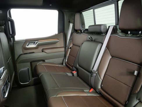 New 2026 GMC Sierra 1500 Denali AWD/4WD image 19