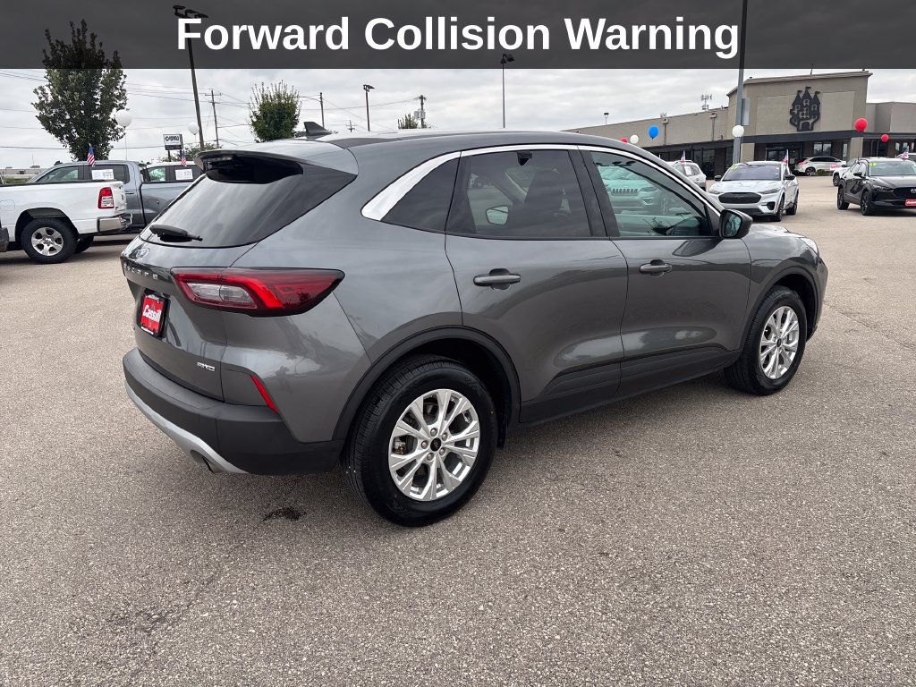 Used 2023 Ford Escape Active AWD/4WD image 6