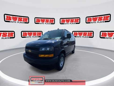 New 2025 Chevrolet Express 3500 w/ Driver Convenience Package image 6