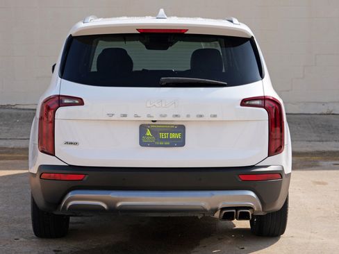Used 2022 Kia Telluride S AWD/4WD image 52