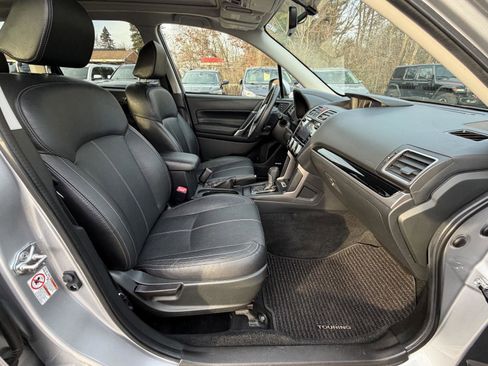 Used 2017 Subaru Forester 2.5i Touring image 30