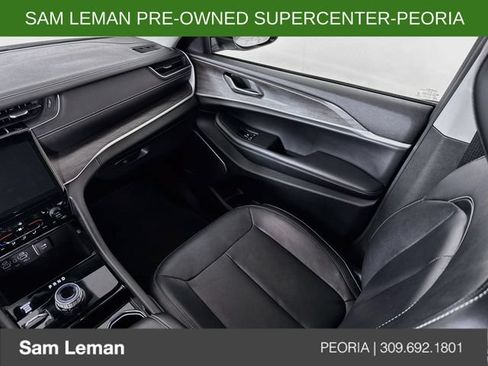 Used 2022 Jeep Grand Cherokee Limited w/ MOPAR Finishing Package AWD/4WD image 25